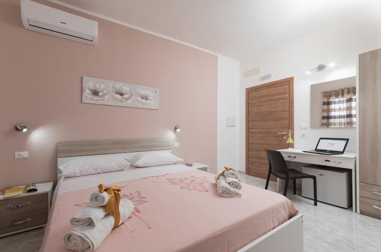 Tra La Montagna E Il Mare Bed and Breakfast Σαν Βίτο λο Κάπο Εξωτερικό φωτογραφία