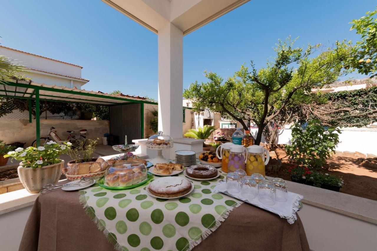 Tra La Montagna E Il Mare Bed and Breakfast Σαν Βίτο λο Κάπο Εξωτερικό φωτογραφία