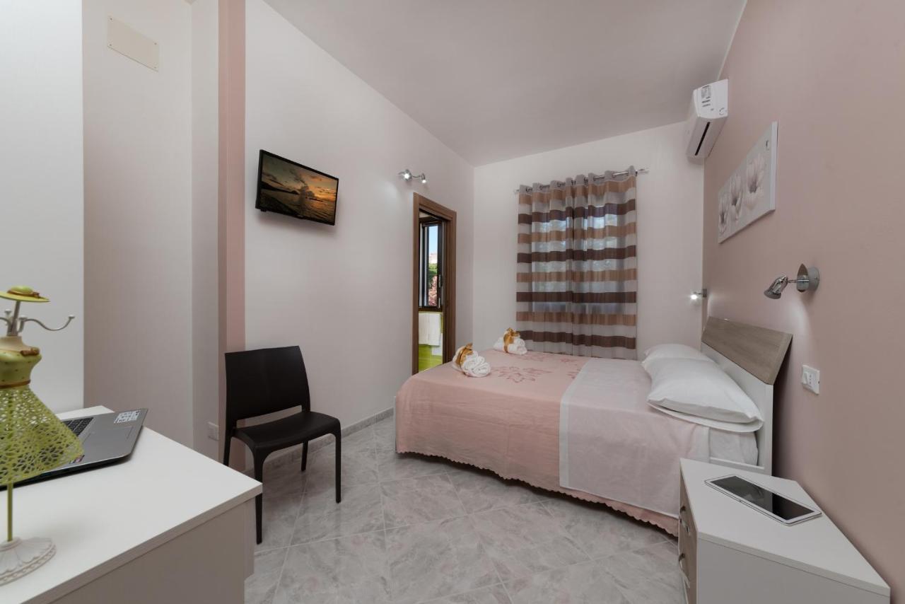 Tra La Montagna E Il Mare Bed and Breakfast Σαν Βίτο λο Κάπο Εξωτερικό φωτογραφία